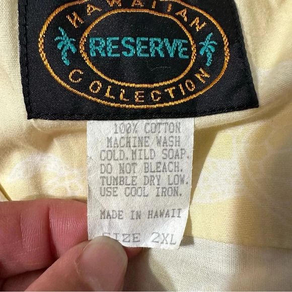 Hawaiian Reserve Collection men's side 2XL button down shirt sleeve - Picture 4 of 4